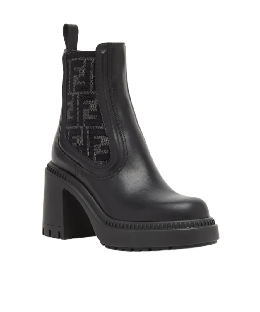 Fendi Logo Detailed Round-Toe Boots