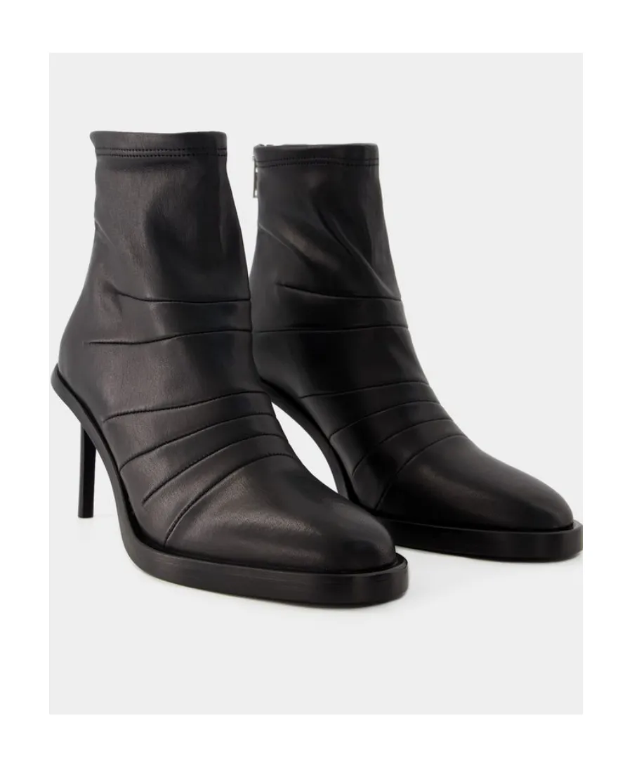 Stilet-Heeled Short Boots