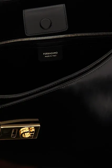 Salvatore Ferragamo Archivio Xl Shoulder Bag