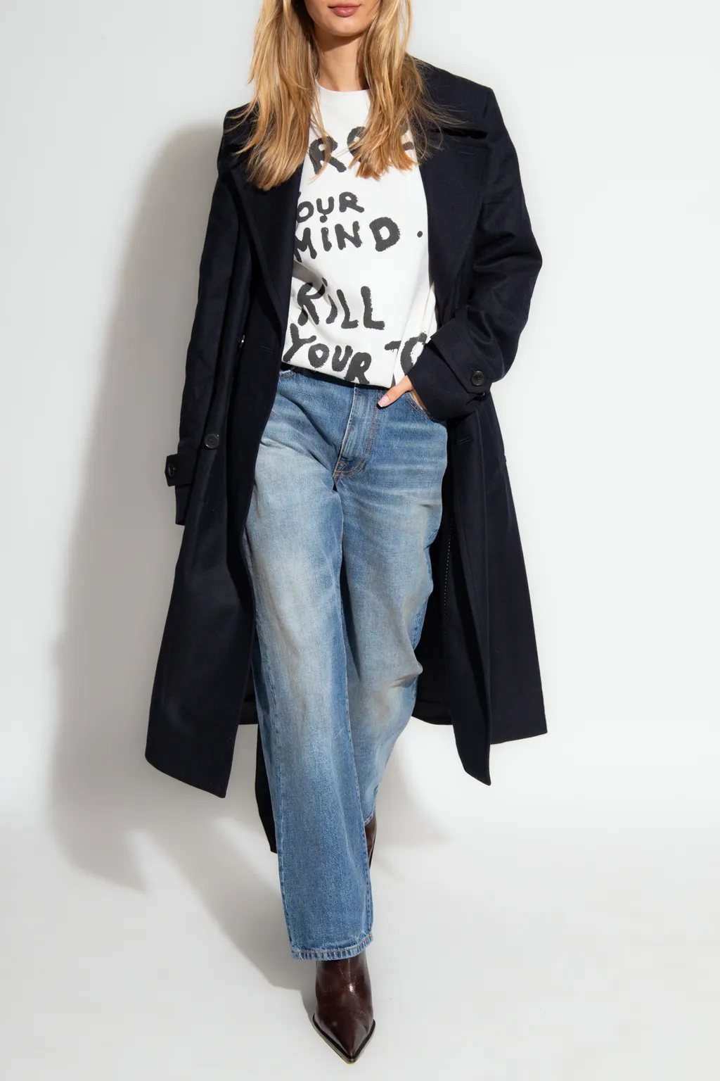 Mid-Rise Straight-Leg Jeans