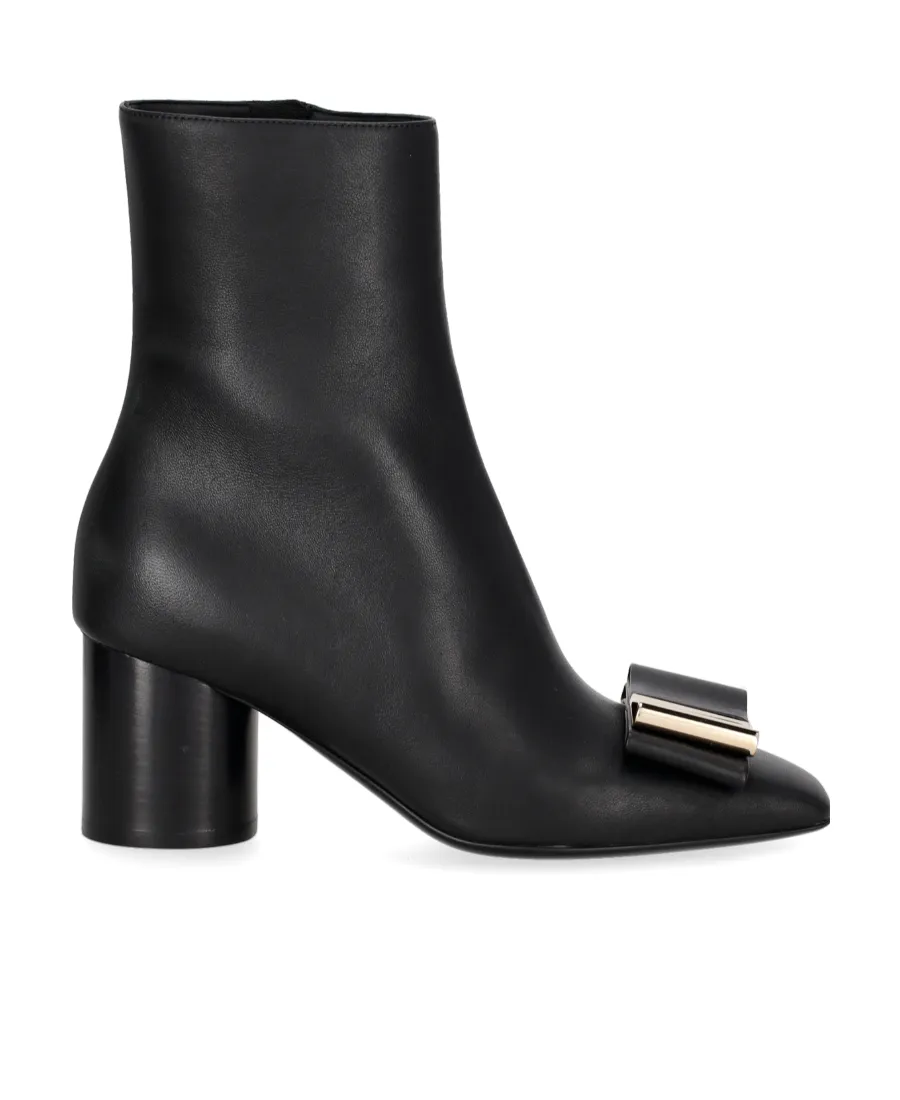 Zipper Boots With Round Heels