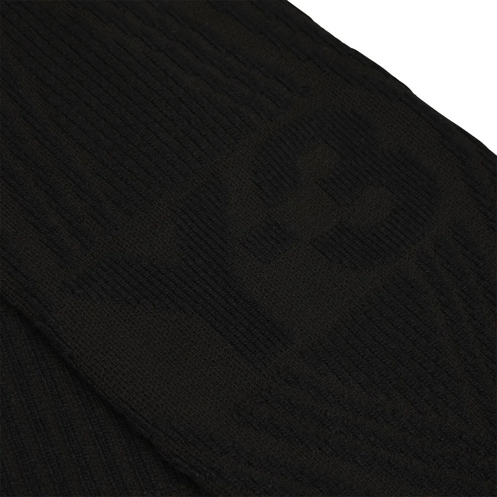 Y-3 Engineered Logo-Debossed Finished-Edge Scarf