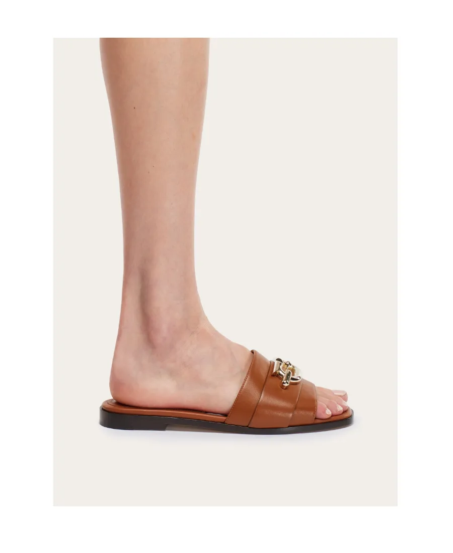 Open-Toed Slippers
