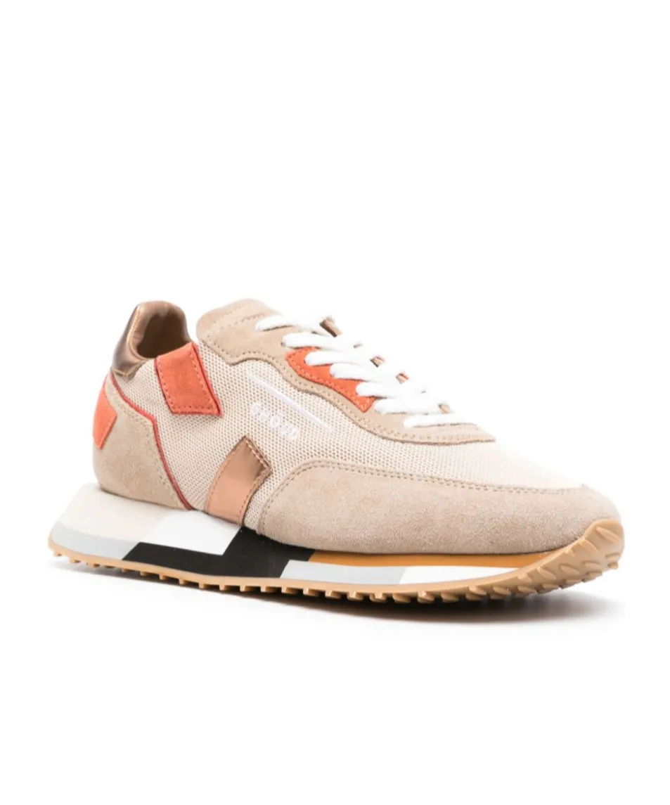 Round-Head Sneakers