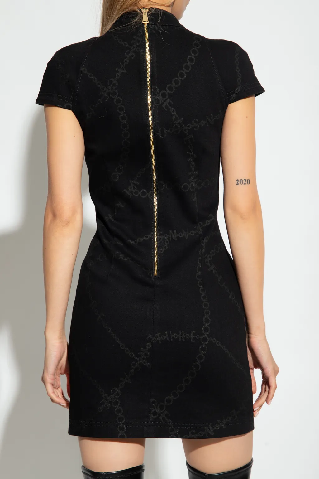 Short Sleeve Dress