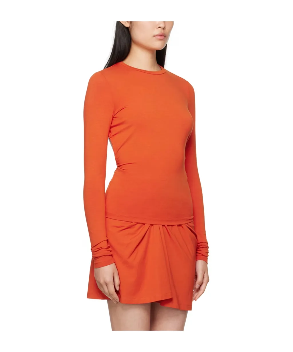 Leonio Long-Sleeved T-Shirt