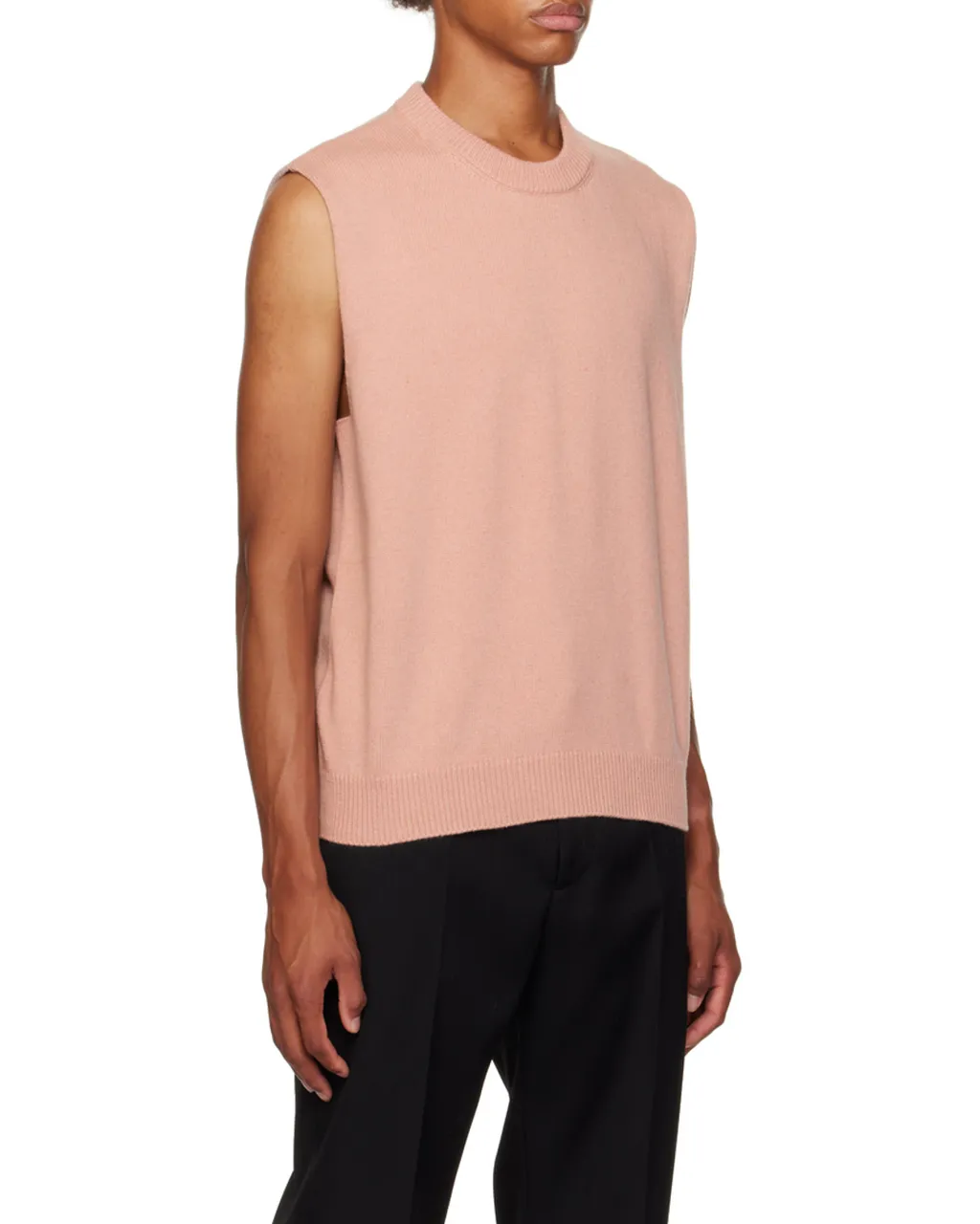 Sleeveless Knitted Vest With Round Neck
