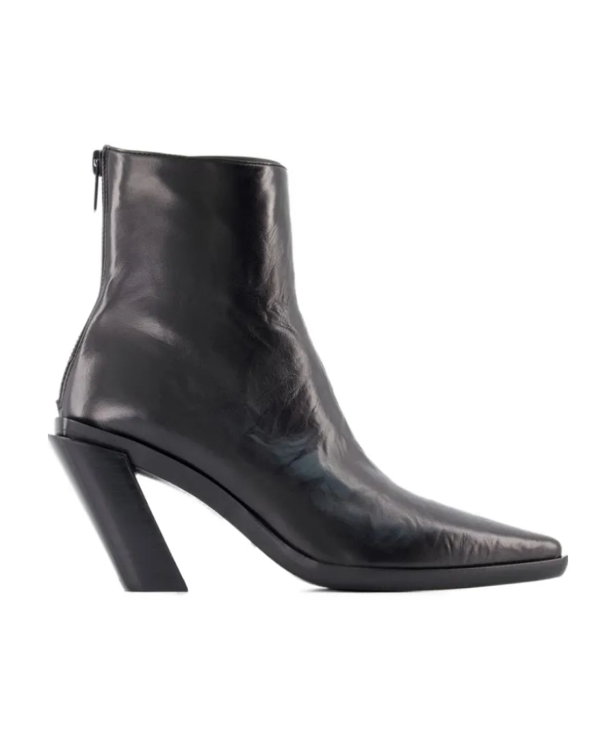 Pointed Short Boots