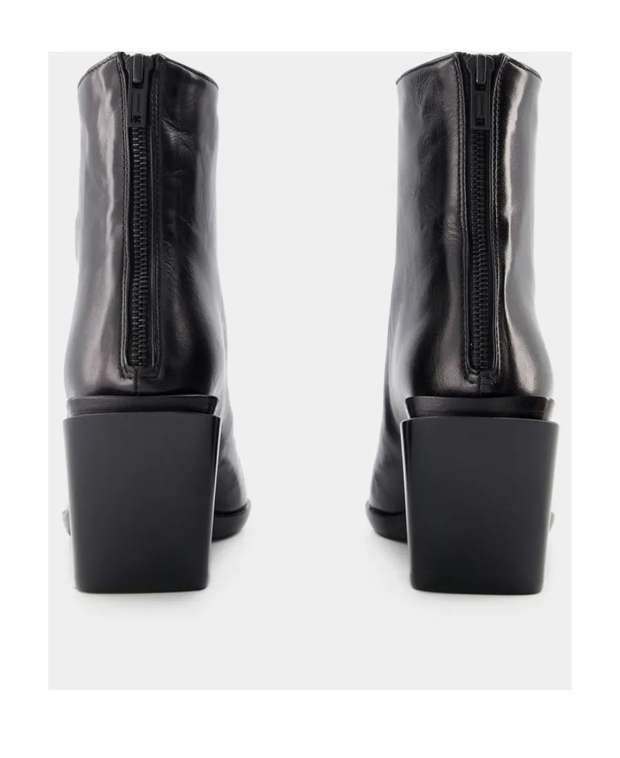Pointed Short Boots