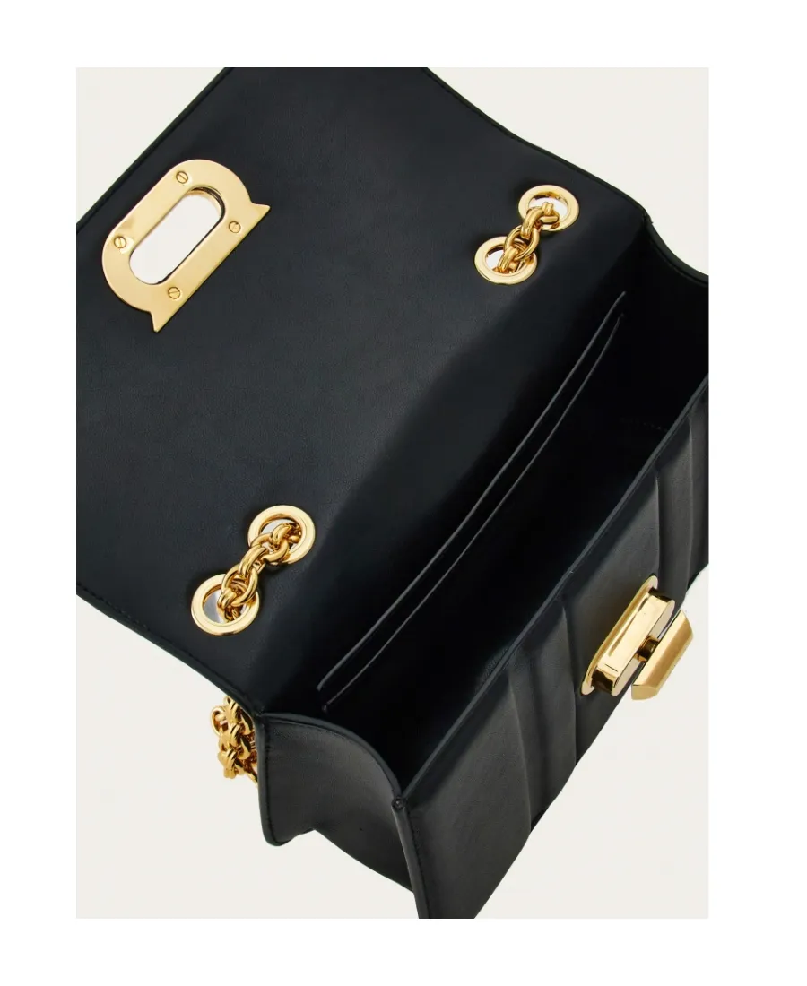 Salvatore Ferragamo Twist Lock Chain-Linked Shoulder Bag