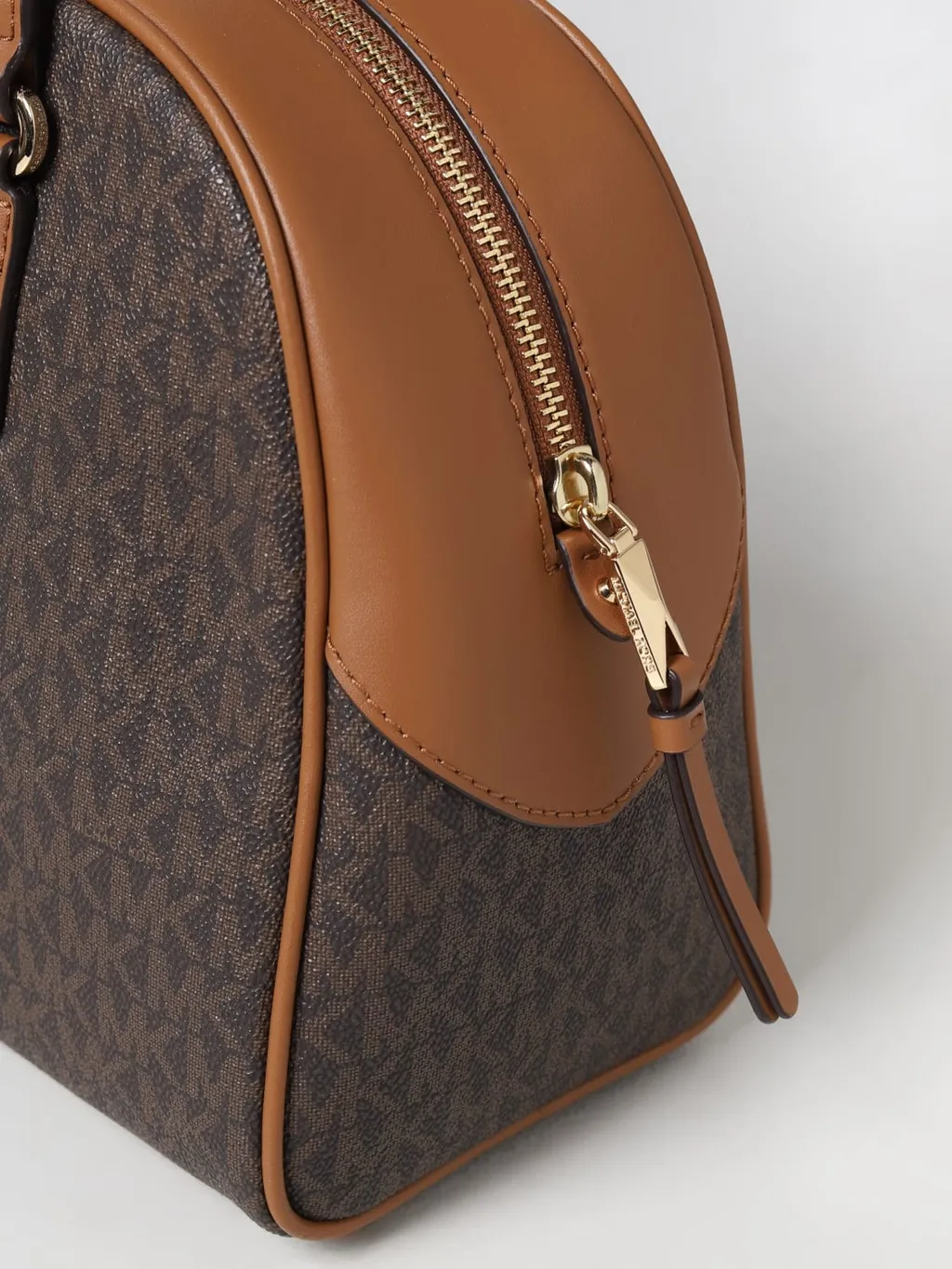 Logo Zipper Shoulder Bag