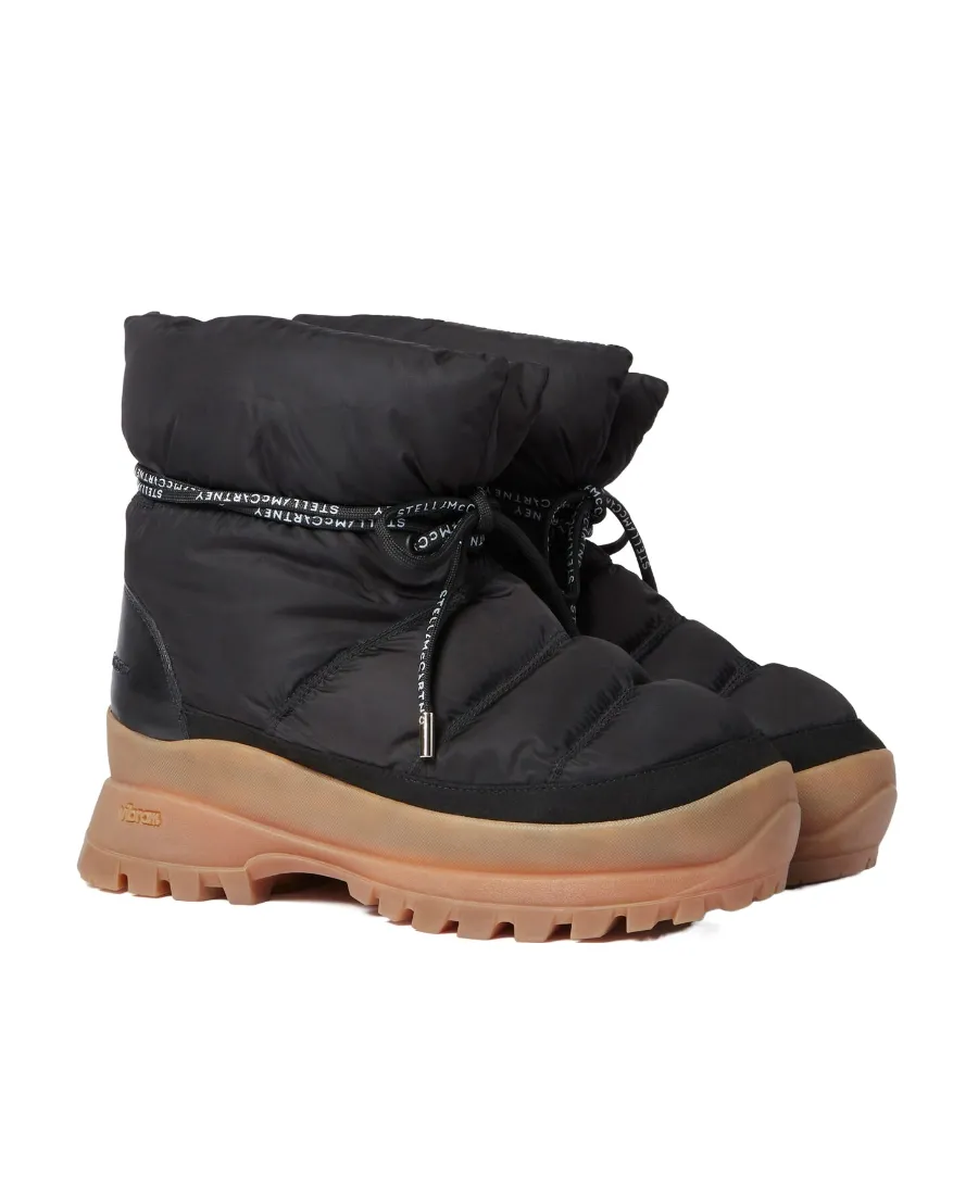 Round-Headed Lace-Up Boots