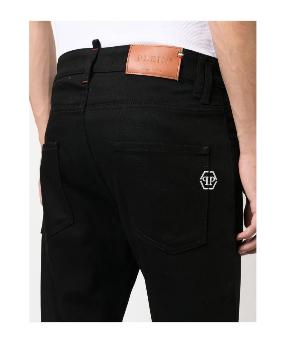 Belt-Loop Jeans