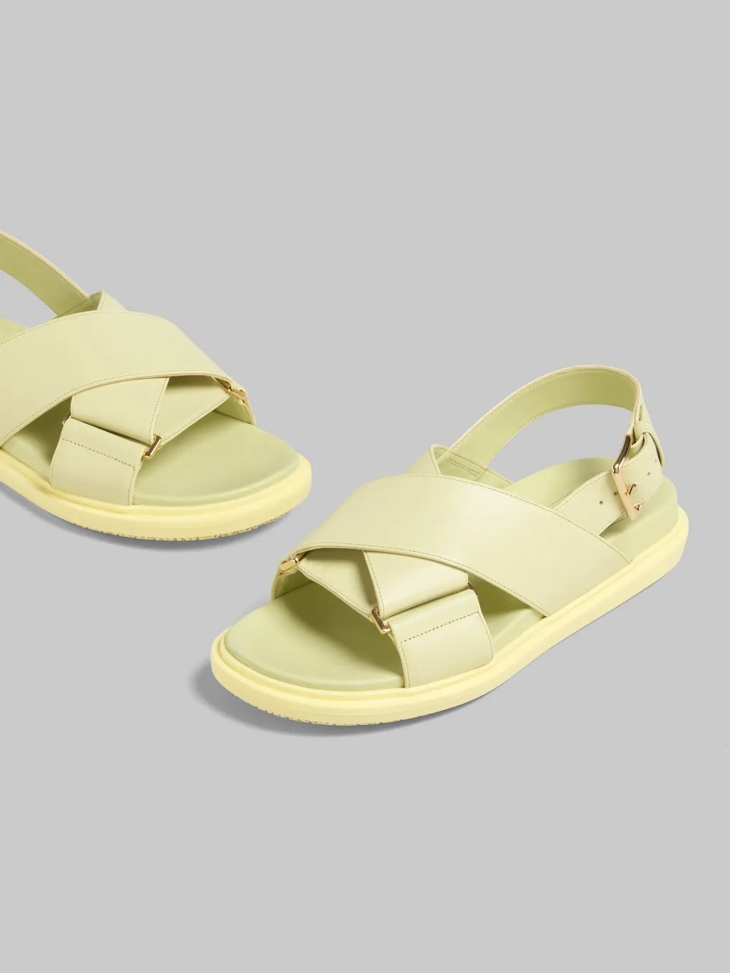 Light Yellow Leather Fussbett