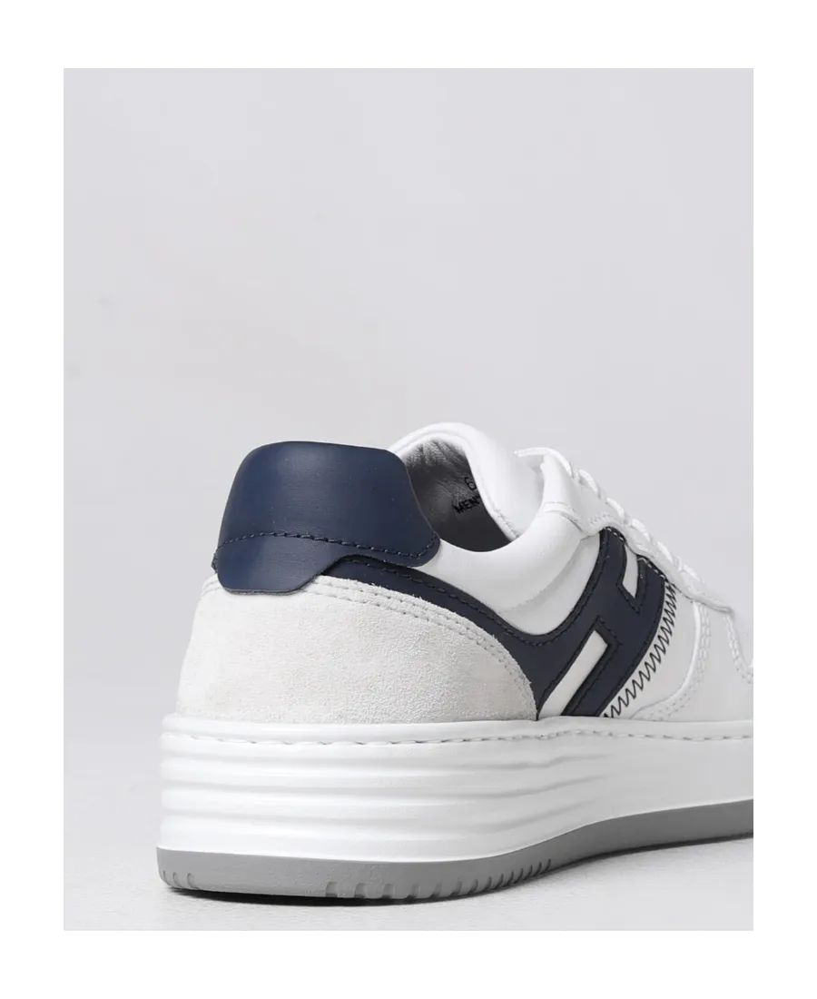 Logo Sports Shoes