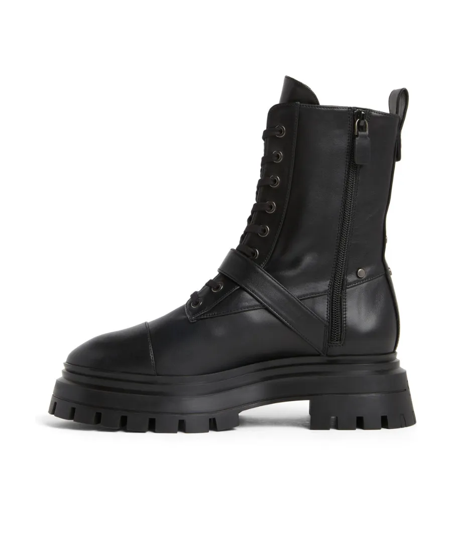 Stuart Weitzman Maverick Bedford Lace-Up Boots
