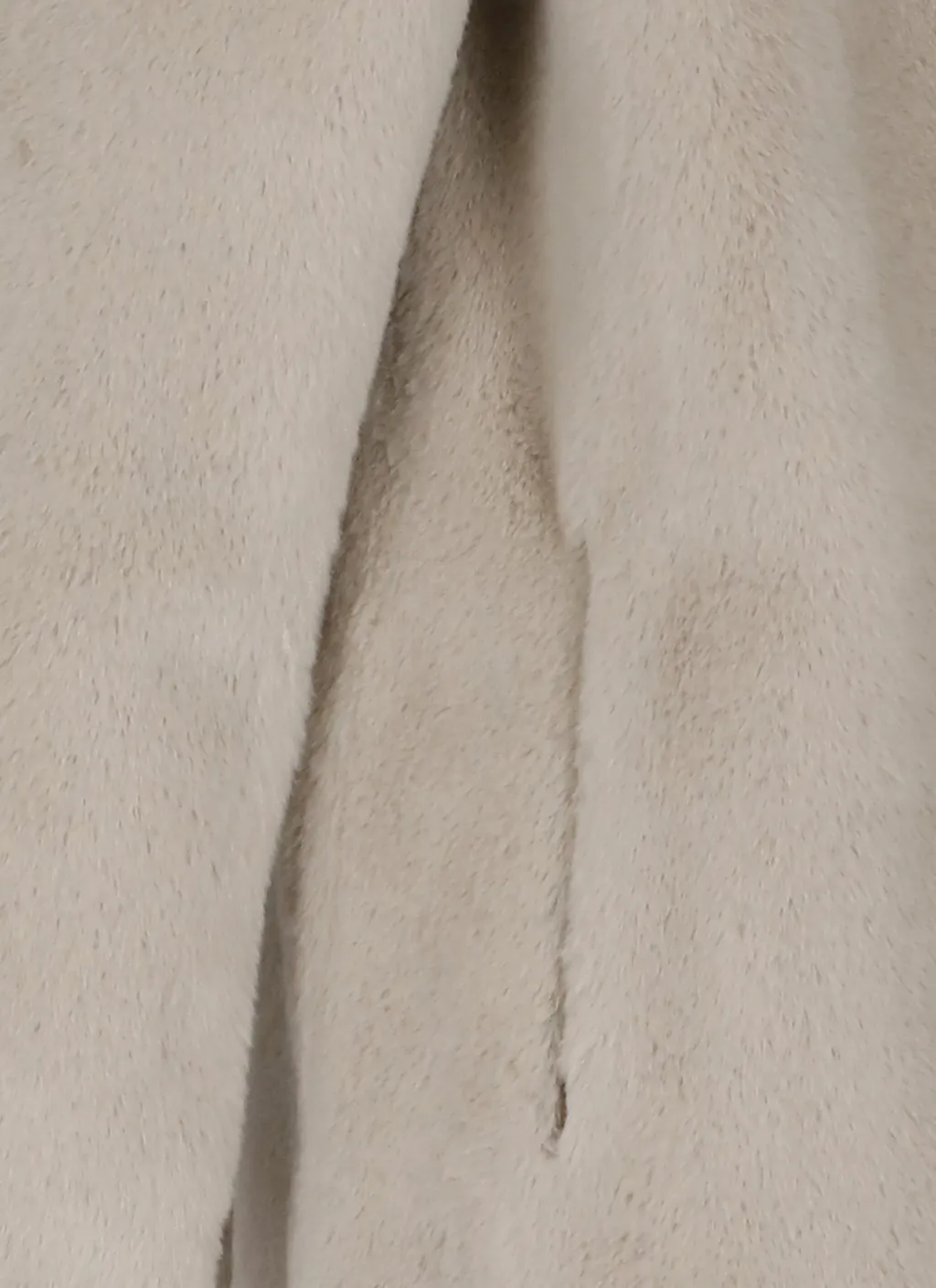 Herno Faux-Fur Single-Breasted Long Sleeved Coat