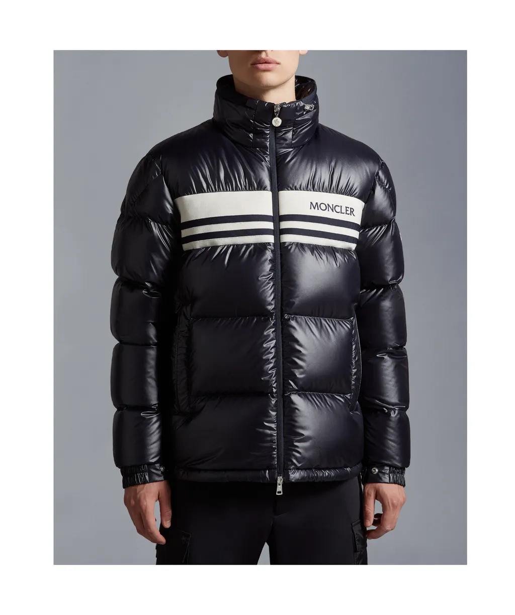 Moncler Logo Embroidered Zip-Up Puffer Jacket