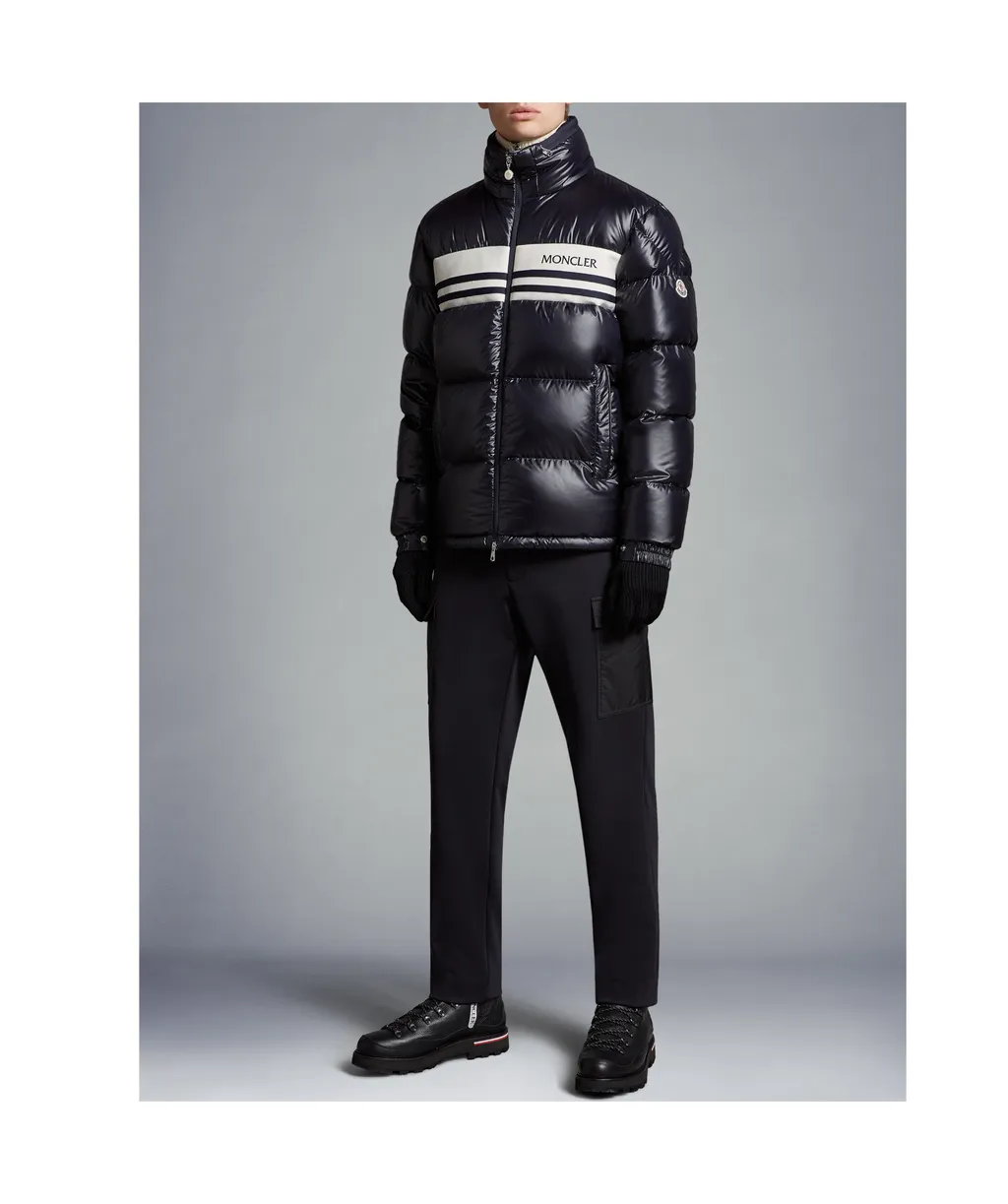 Moncler Logo Embroidered Zip-Up Puffer Jacket