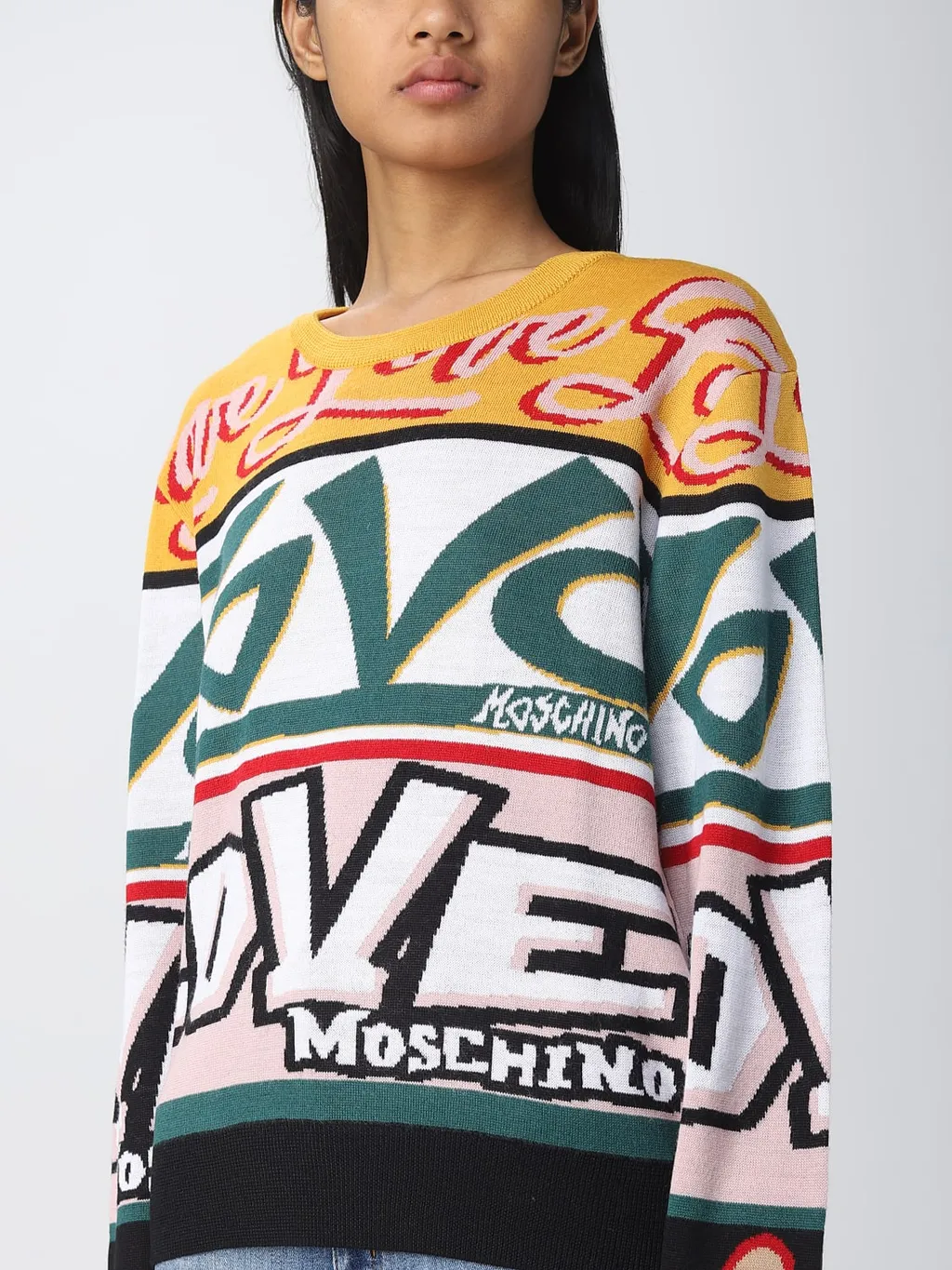 Round Neck Long-Sleeved Sweater