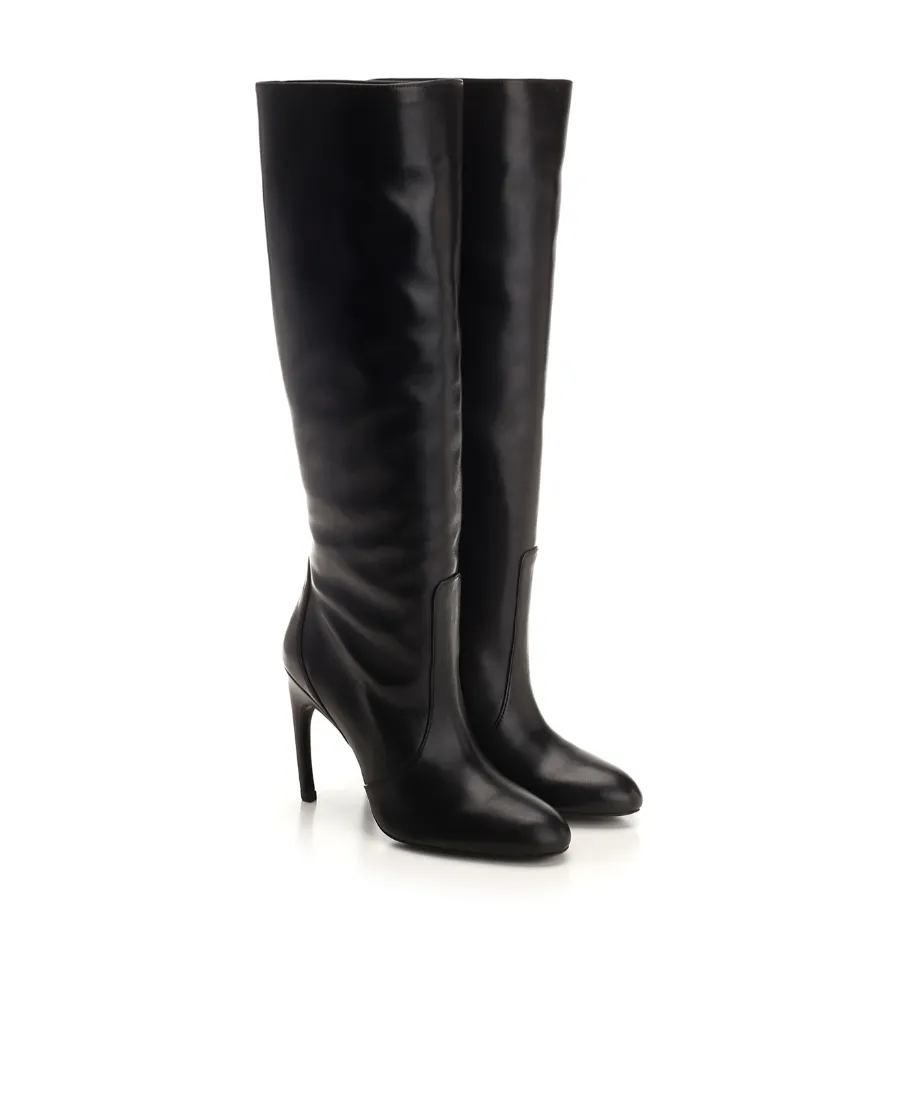 Round-Head Boots