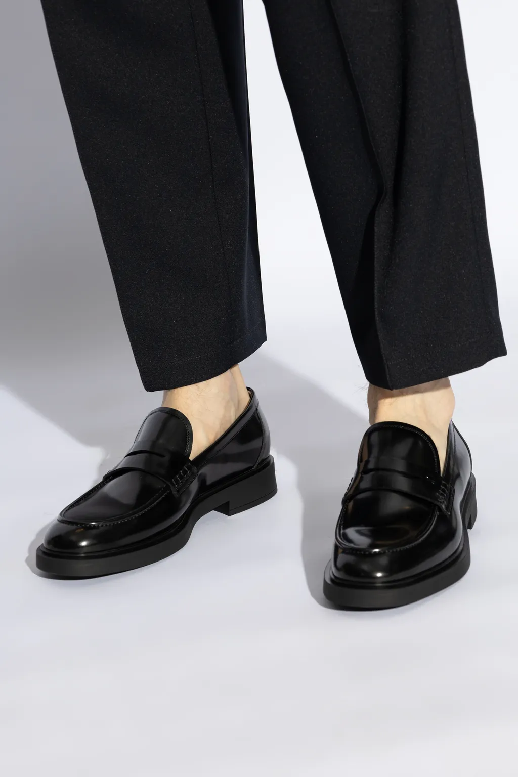 Gianvito Rossi Harris Round-Toe Slip-On Loafers