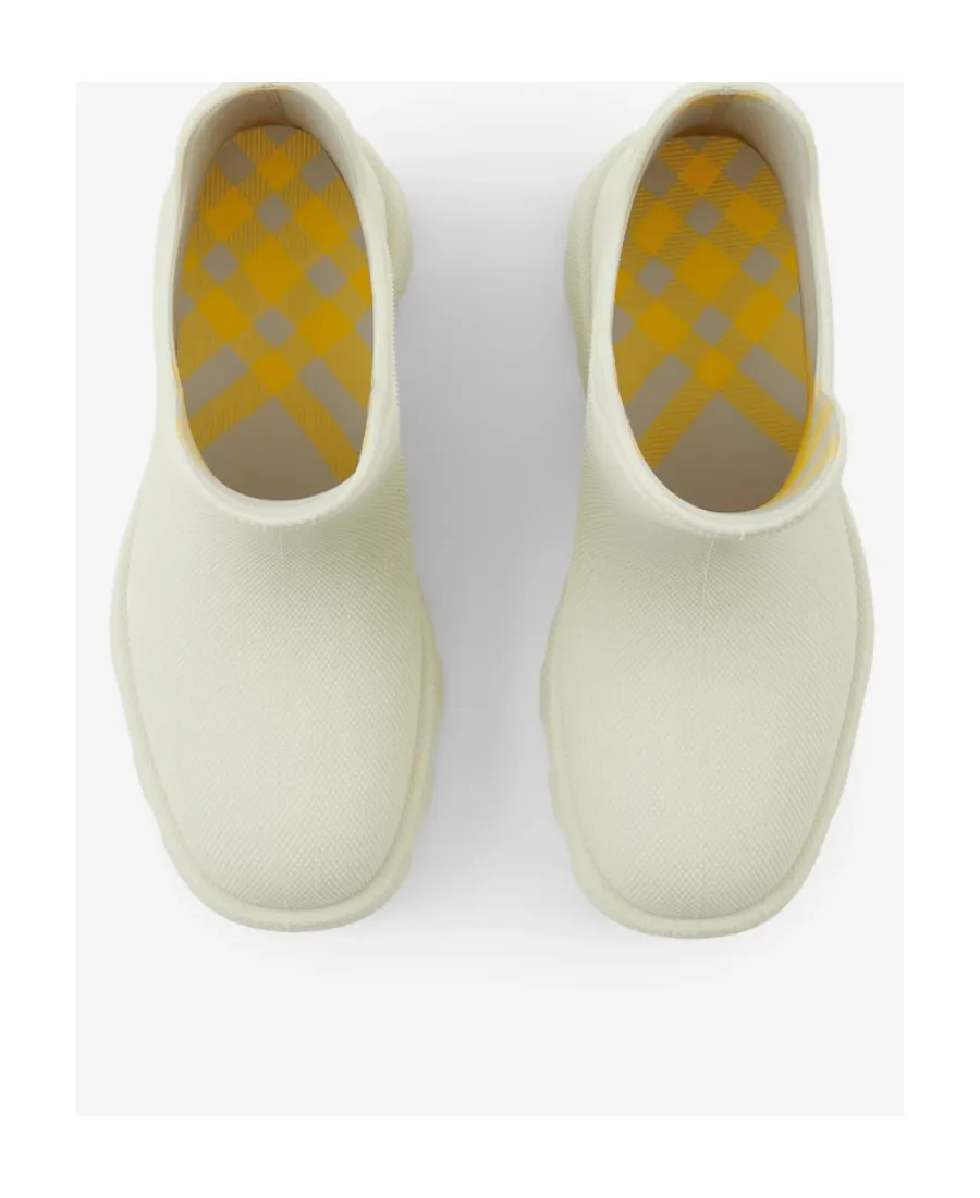 Round-Toe Slip-On Boots