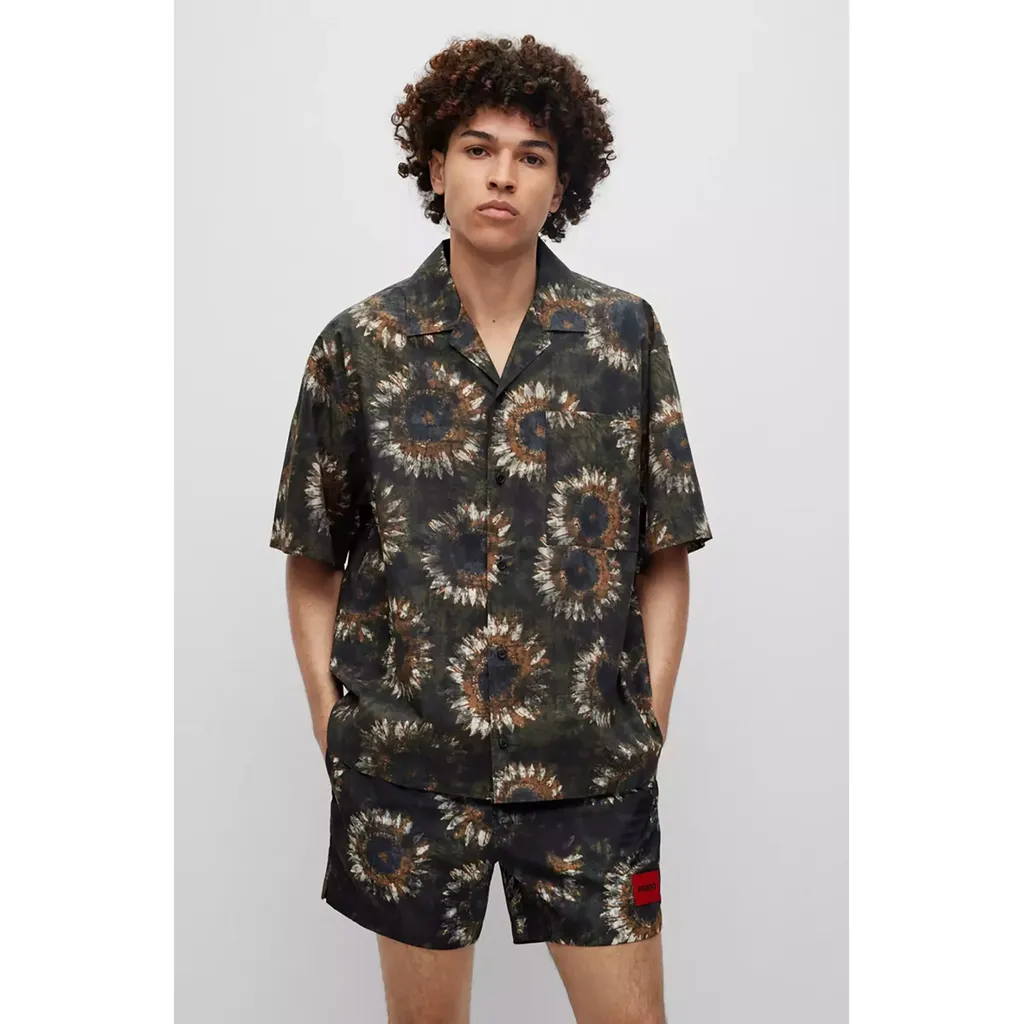 Short-Sleeved Shirt