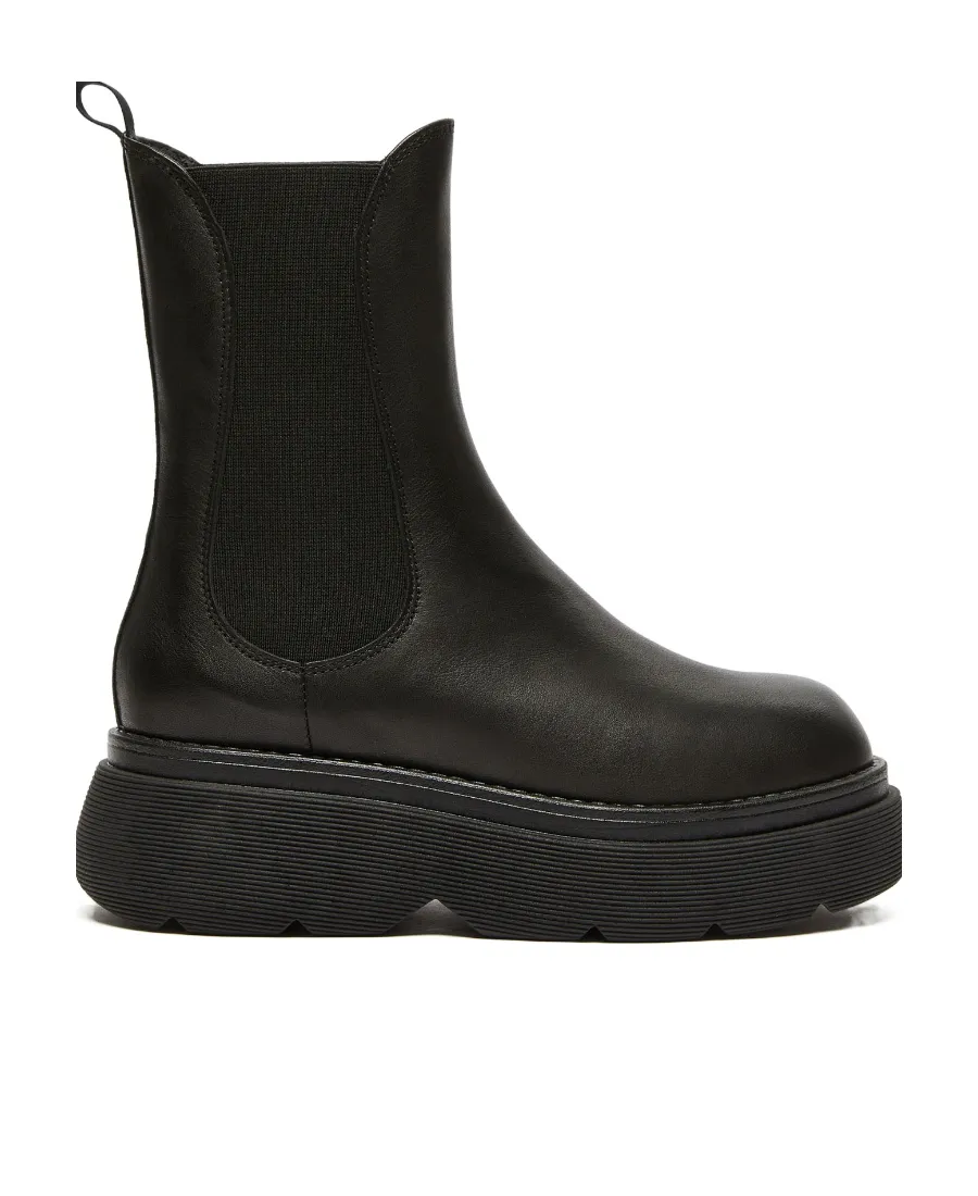 Thick-Soled Short Boots