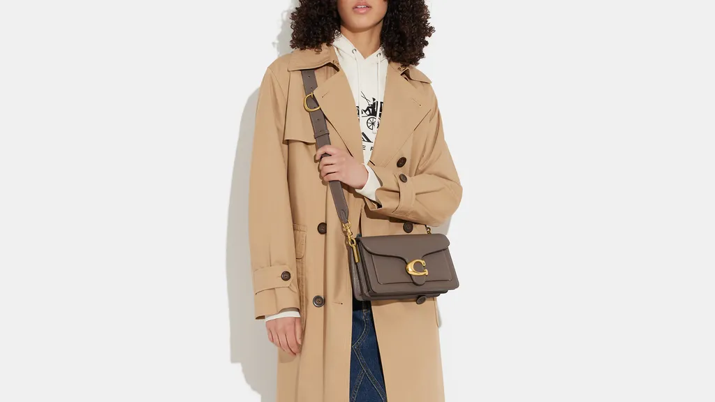 Coach Tabby 26 Logo Plaque Shoulder Bag