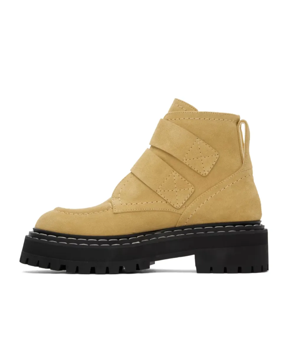 Round-Head Buttoned Short Boots