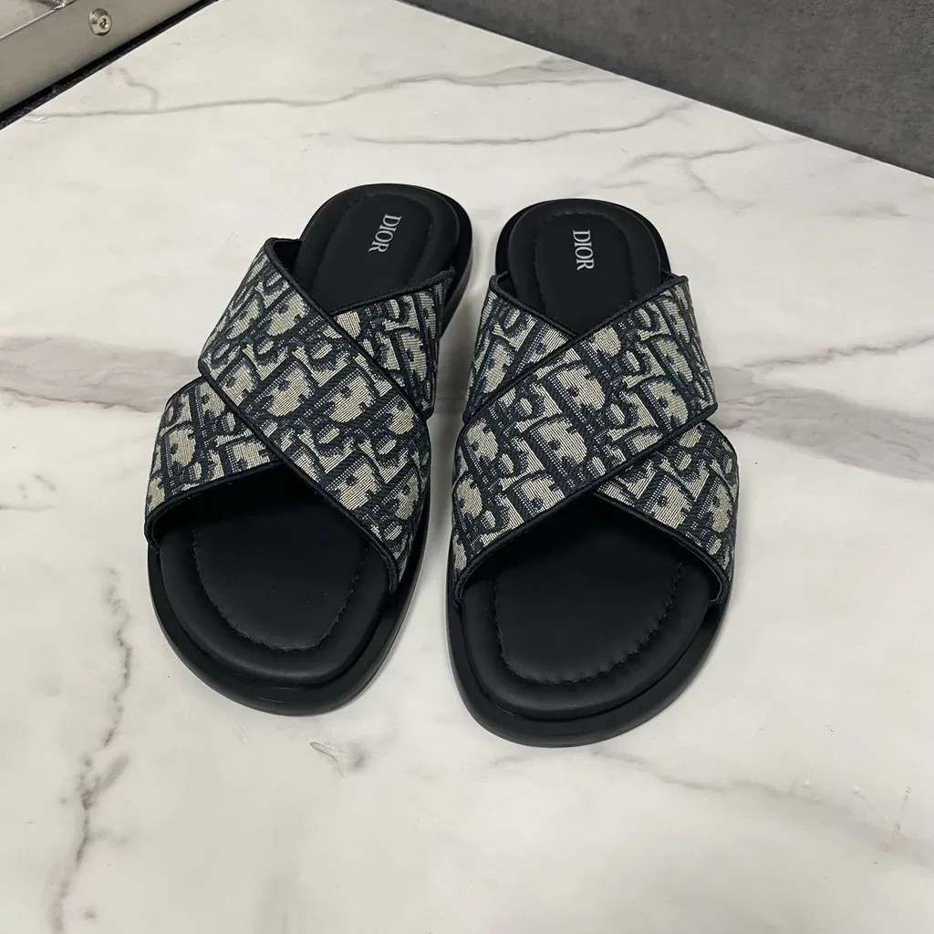 Logo Slippers