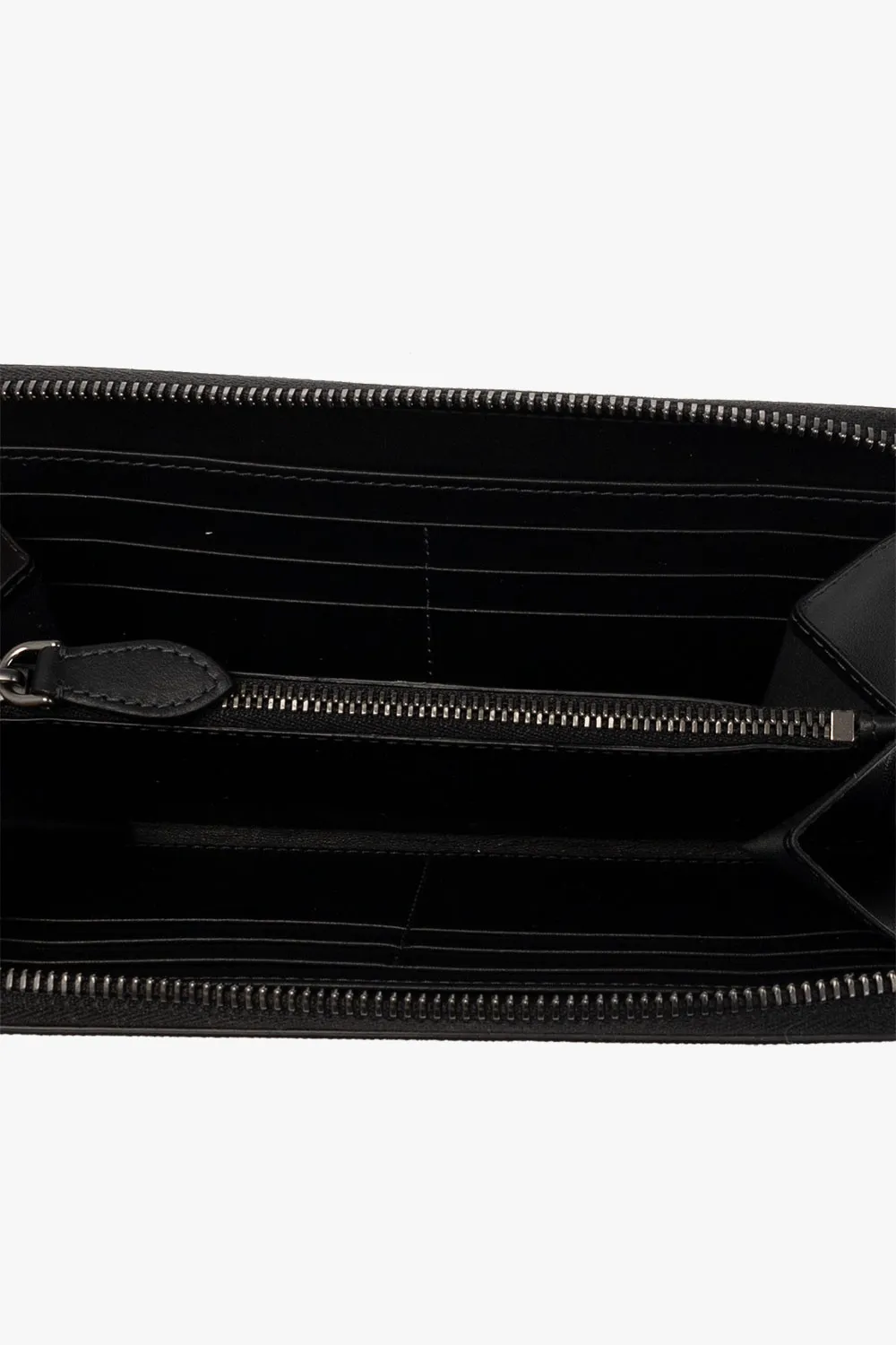 Burberry Logo Plaque Checked Zipped Wallet