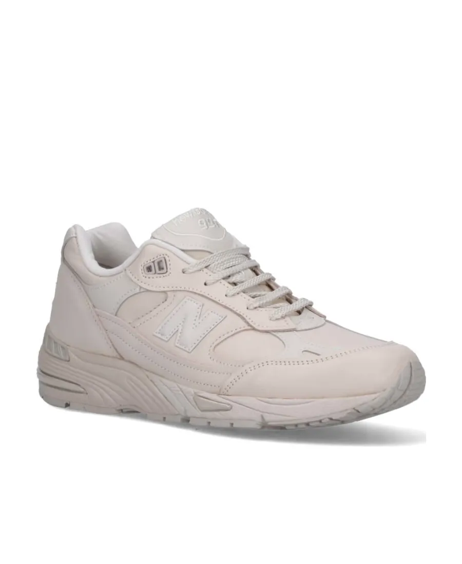 Round Head Special Sneaker