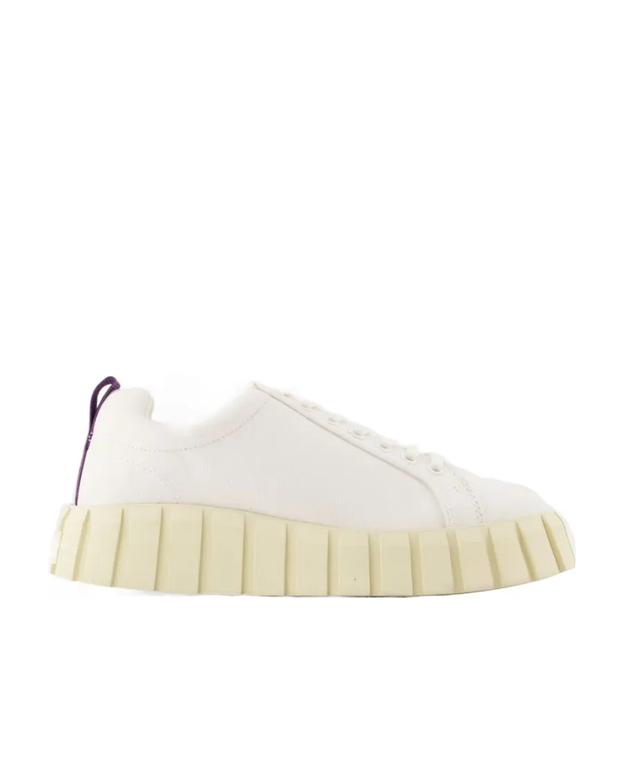 Odessa Low-Top Sneakers