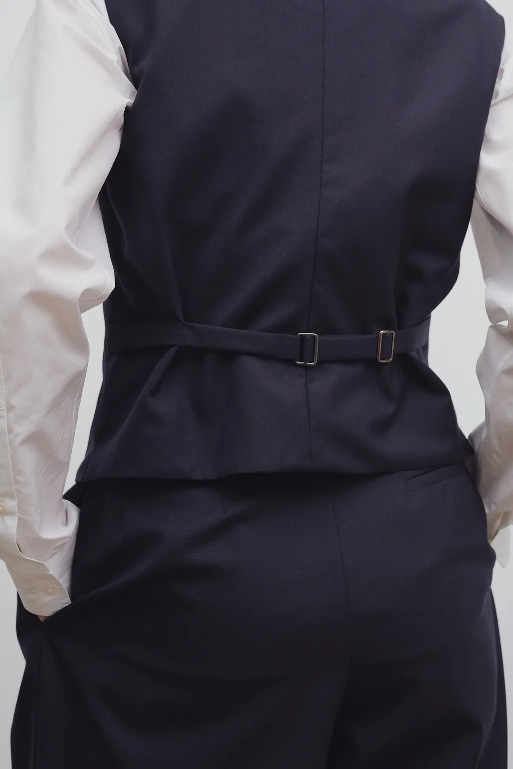 Logo Vest