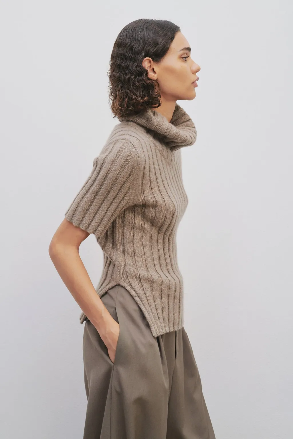The Row Depinal Ribbed-Knit Turtleneck Jumper