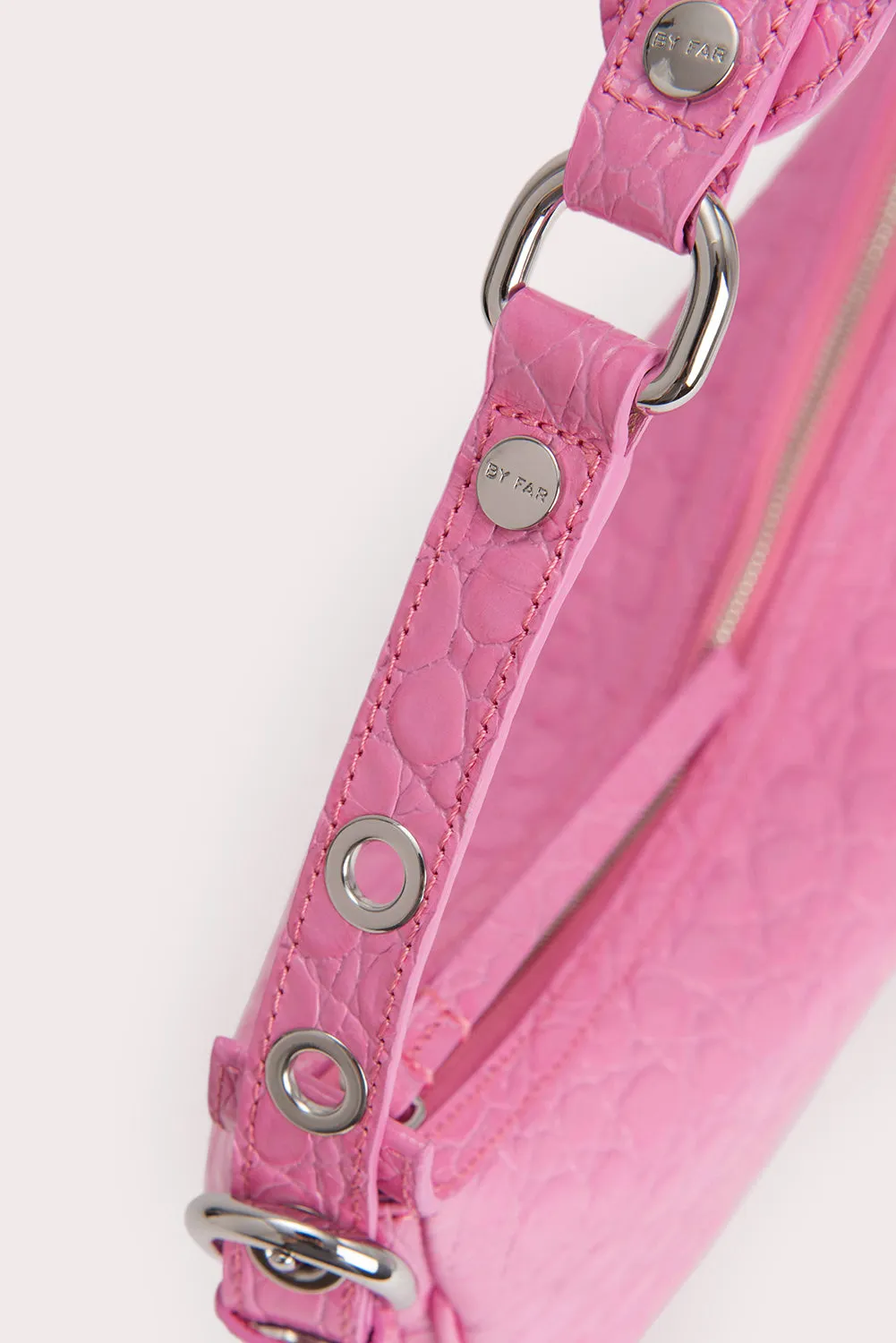 Gib Shoulder Bag