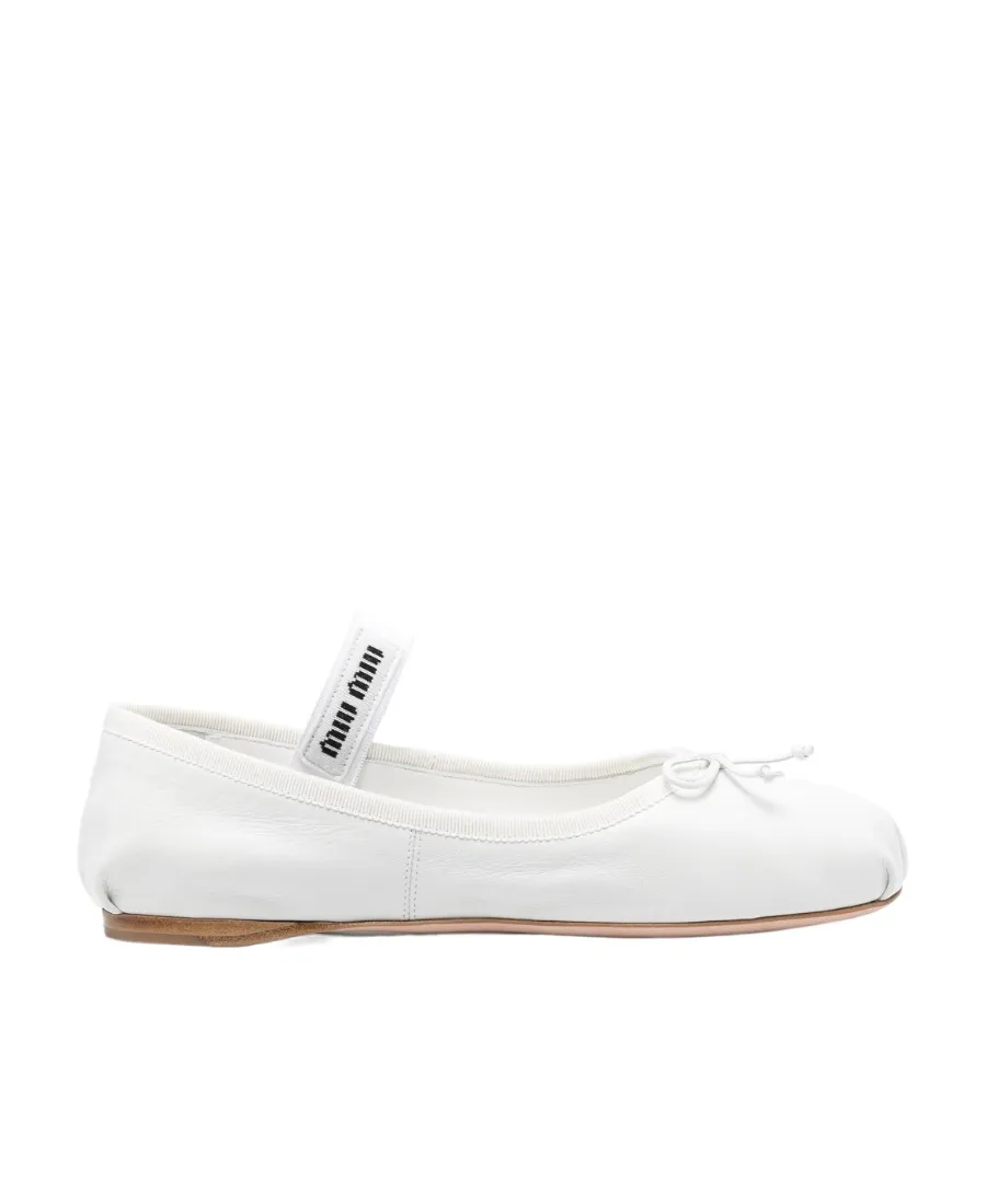 Logo-Strap Leather Ballerina Pumps