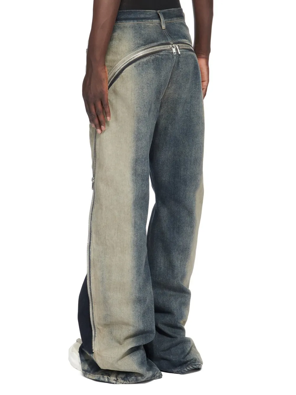 High-Waisted Jeans