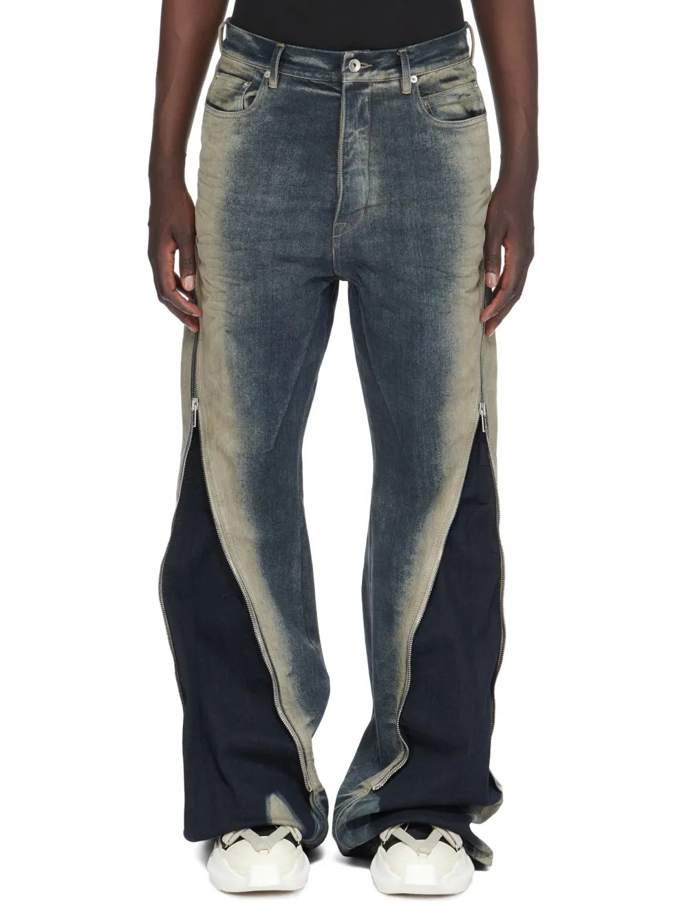 High-Waisted Jeans