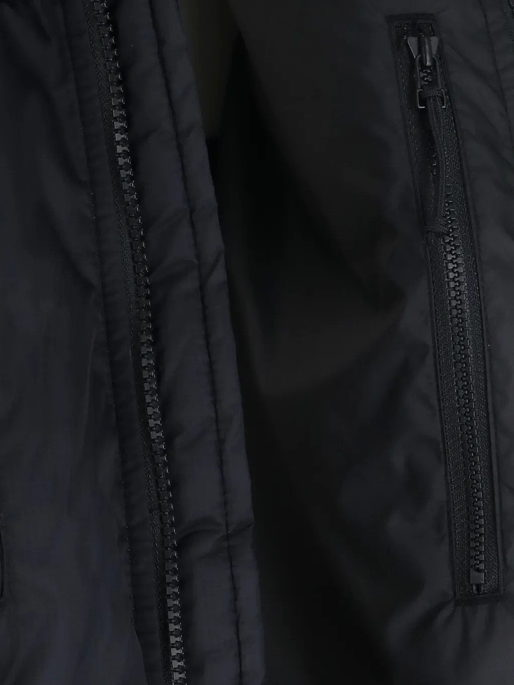 The North Face Logo Embroidered Zip-Up Jacket