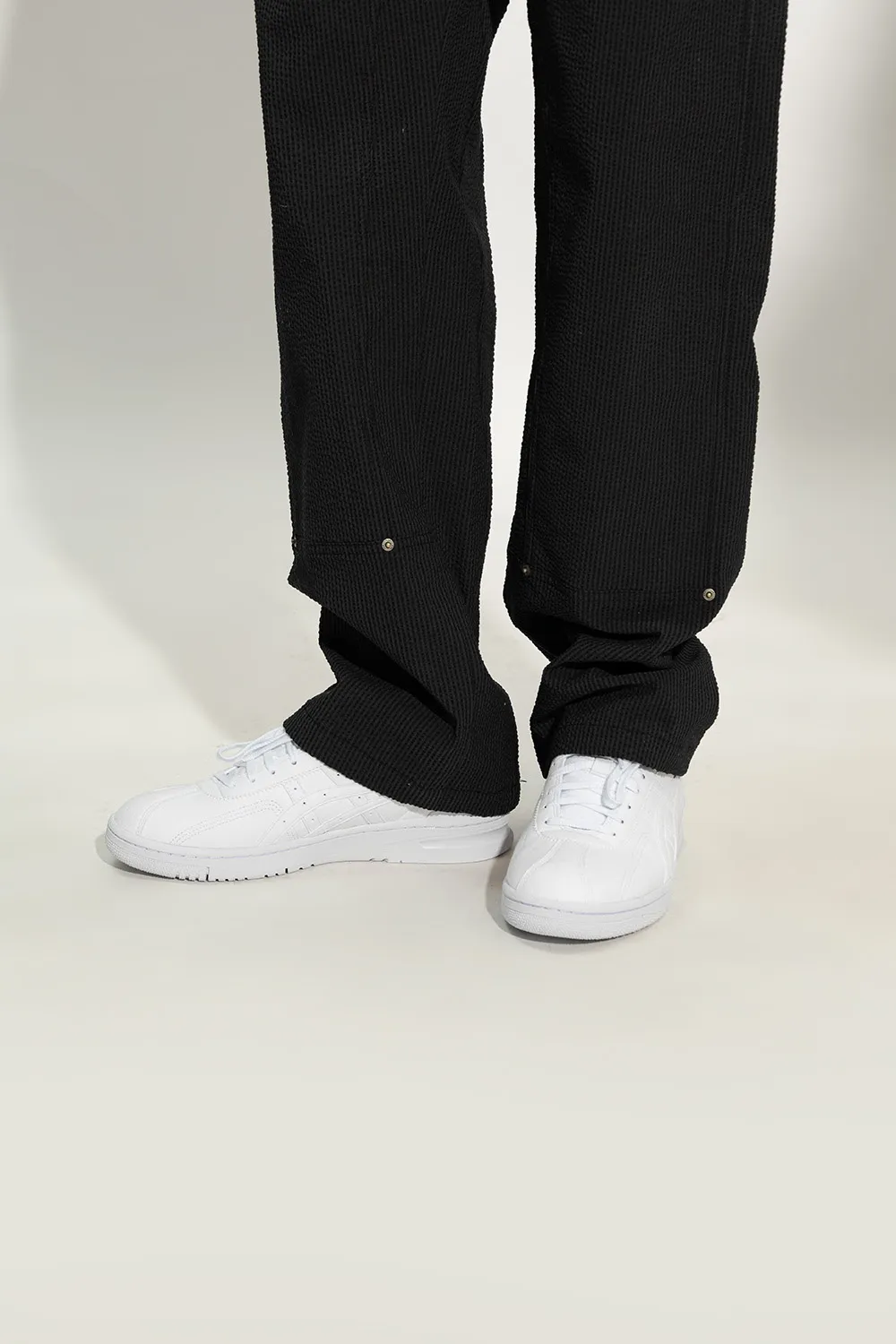 Logo Sports Shoes