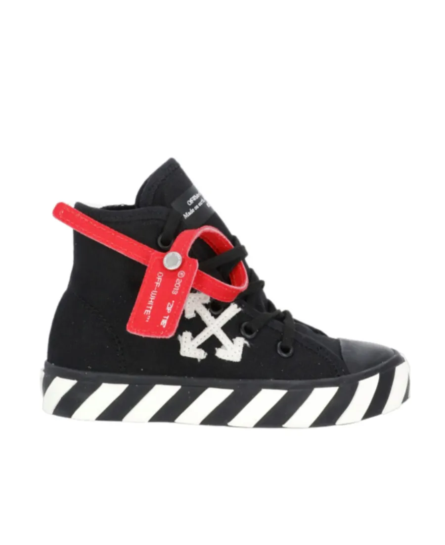 Arrow Vulcanized Sneakers