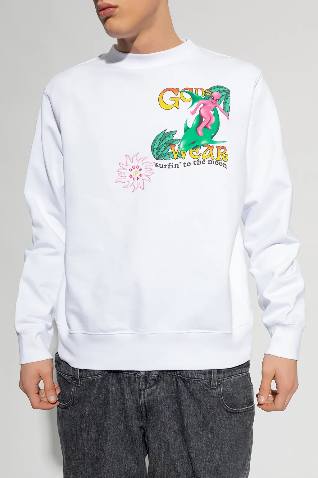 Gcds Long Sleeved Graphic Printed Sweatshirt