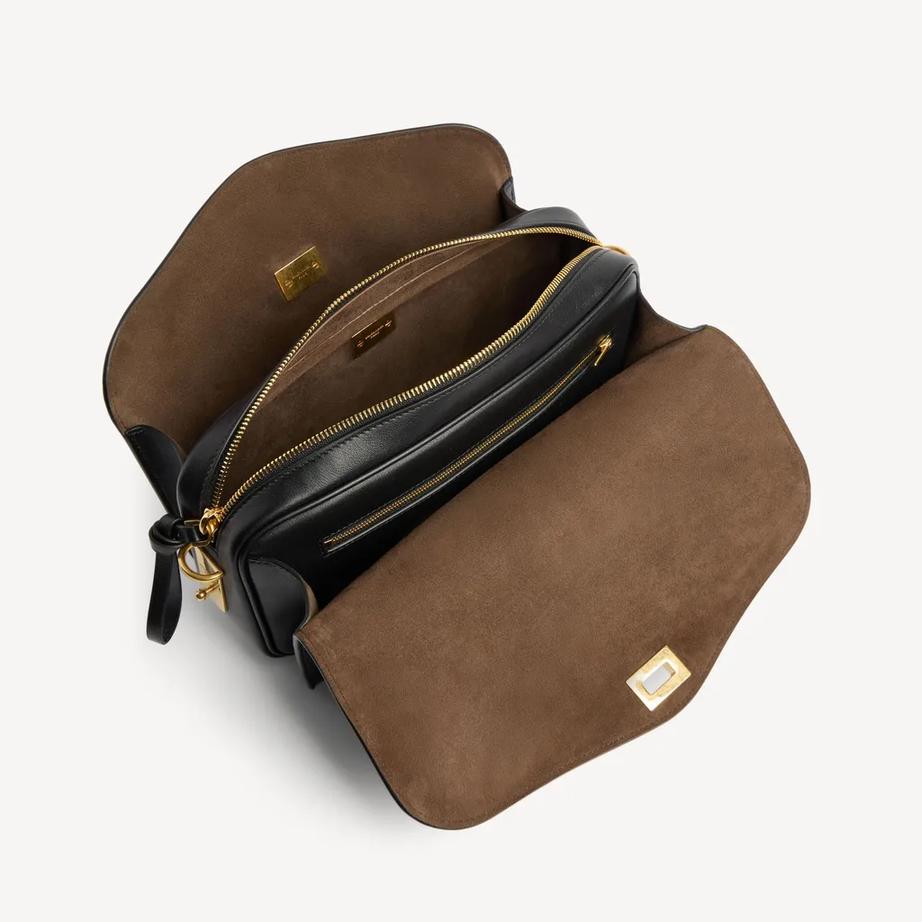 Le 7 Shoulder Bag Medium