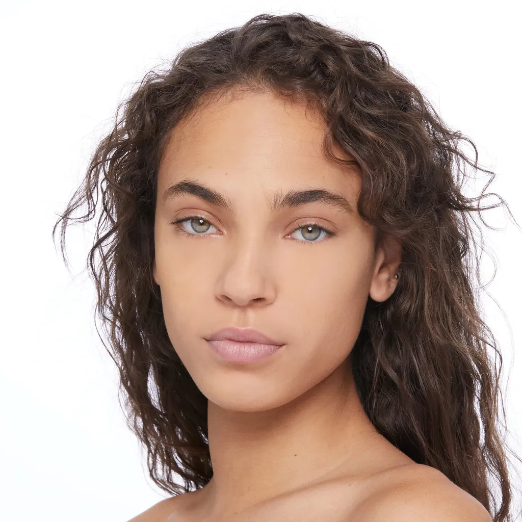 37W, Concentré De Beauté, Concealer