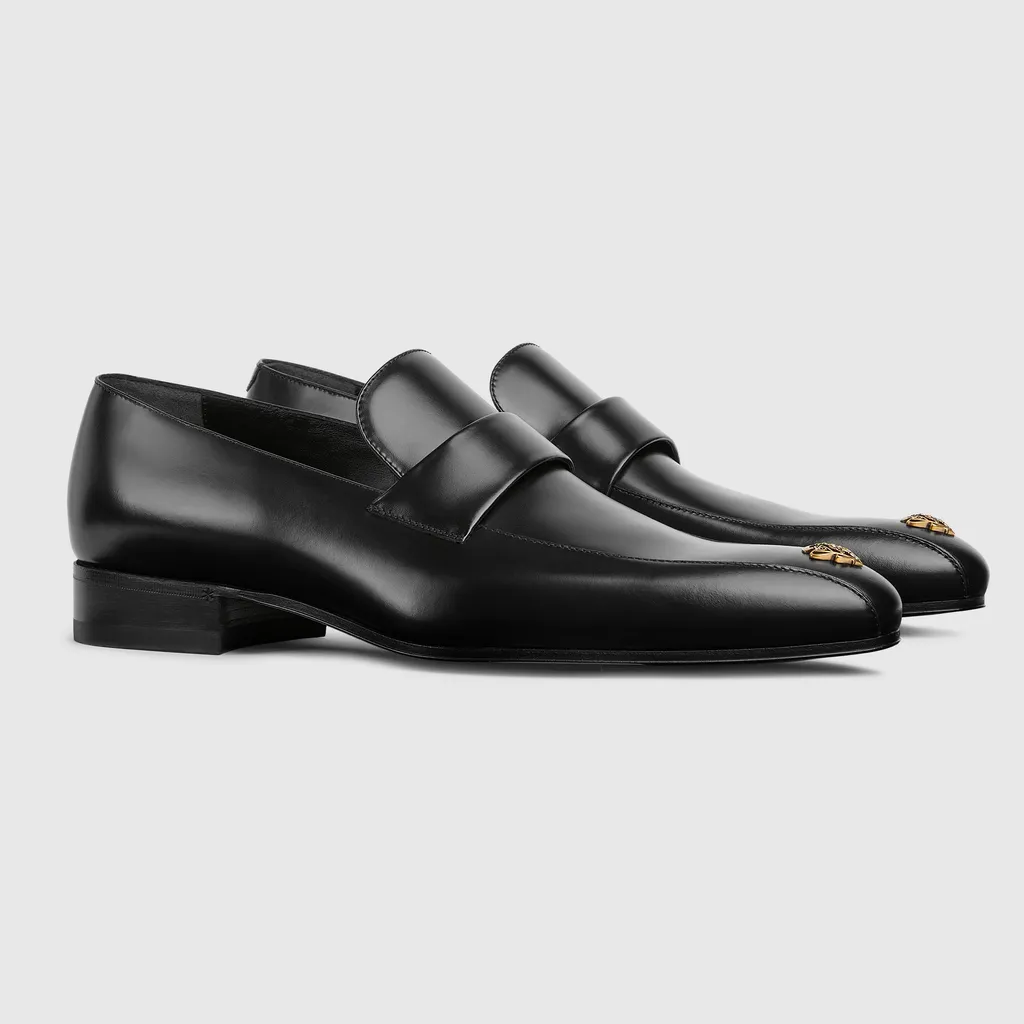 Loafer With Gucci Crest
