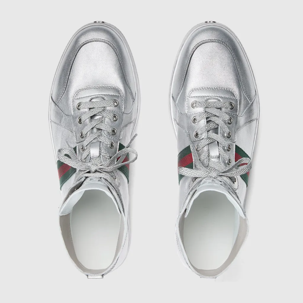 Stretch High-Top Trainer