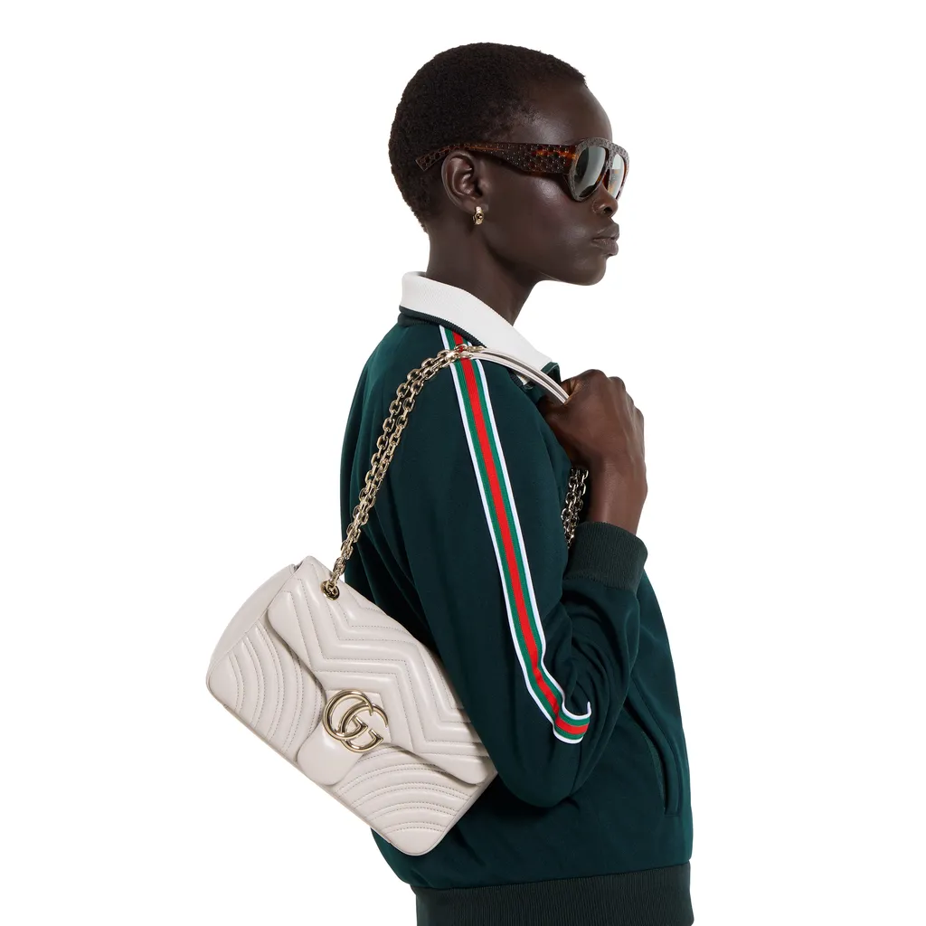 Gg Marmont Medium Shoulder Bag